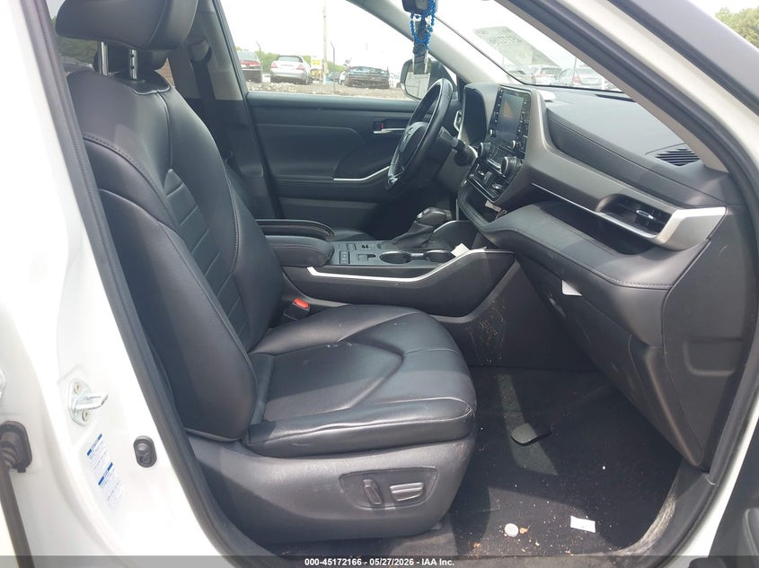 2021 Toyota Highlander VIN 5TDGZRBH0MS534050 IAAI salvage auction — FRONT END, Salvage Title, sold $9,100 on 2026-07-21 (photo 5)