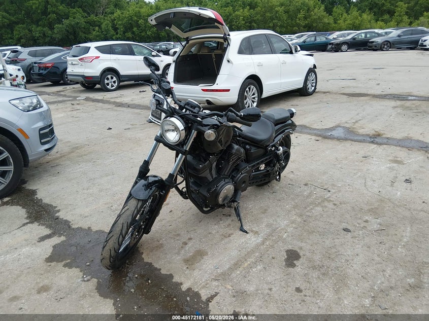 2019 Yamaha Xv VIN JYAVN05E4KA014648 IAAI salvage auction — LEFT & RIGHT, Salvage (Kansas), sold $1,325 on 2026-07-20 (photo 2)