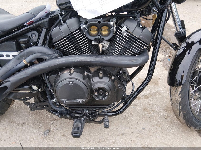 2019 Yamaha Xv VIN JYAVN05E4KA014648 IAAI salvage auction — LEFT & RIGHT, Salvage (Kansas), sold $1,325 on 2026-07-20 (photo 8)