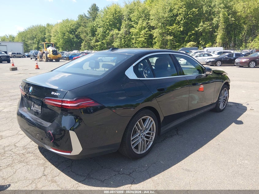 2024 BMW 5er VIN WBA53FJ06RCS33758 IAAI salvage auction — FRONT END, Salvage (Connecticut), sold $23,650 on 2026-08-06 (photo 4)