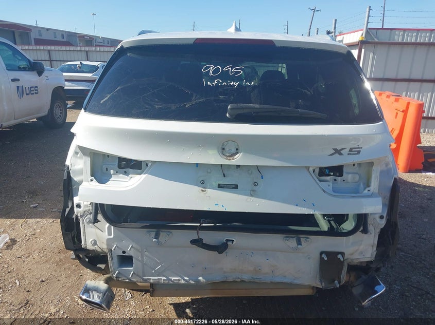 2018 BMW X5 VIN 5UXKR2C52J0X09854 IAAI salvage auction — REAR END, Salvage Title, sold $7,700 on 2026-07-16 (photo 6)