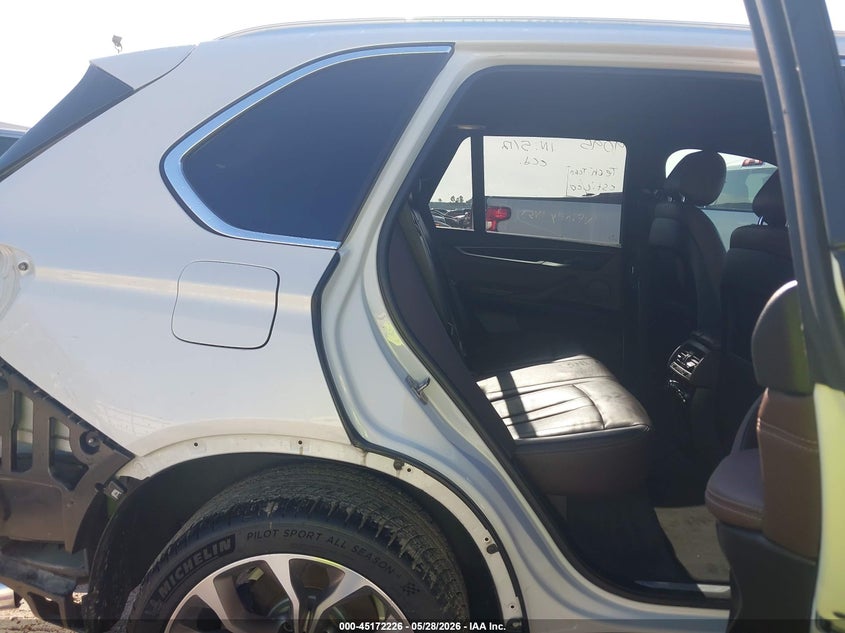 2018 BMW X5 VIN 5UXKR2C52J0X09854 IAAI salvage auction — REAR END, Salvage Title, sold $7,700 on 2026-07-16 (photo 8)