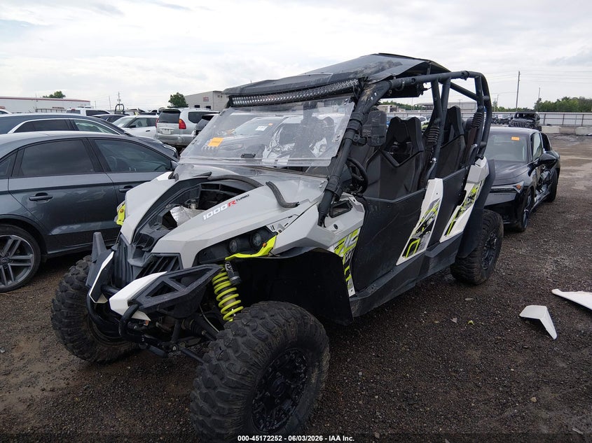 2016 Can-am/ brp Maverick VIN 3JBPEAR23GJ001908 IAAI salvage auction — ROLLOVER, Clear (Oklahoma), sold $3,950 on 2026-08-18 (photo 2)