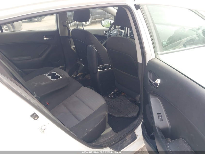 2016 Kia Forte VIN KNAFK5A81G5591875 IAAI salvage auction — HAIL, Salvage (Ohio), sold $300 on 2026-07-21 (photo 8)