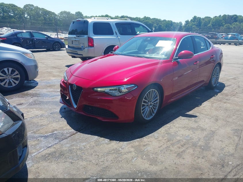 2017 Alfa romeo Giulia VIN ZARFAECN4H7557448 IAAI salvage auction — RIGHT FRONT, Salvage Title, sold $3,300 on 2026-09-10 (photo 2)