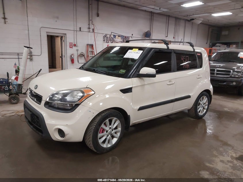 2013 Kia Soul VIN KNDJT2A65D7762649 IAAI salvage auction — RIGHT SIDE, Salvage (Maine), sold $475 on 2026-07-20 (photo 2)