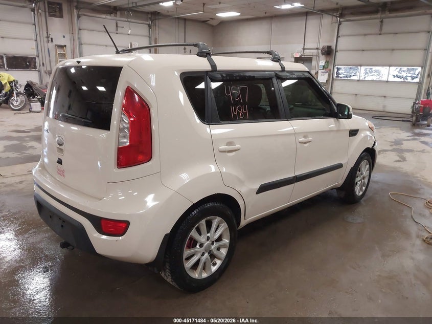 2013 Kia Soul VIN KNDJT2A65D7762649 IAAI salvage auction — RIGHT SIDE, Salvage (Maine), sold $475 on 2026-07-20 (photo 4)