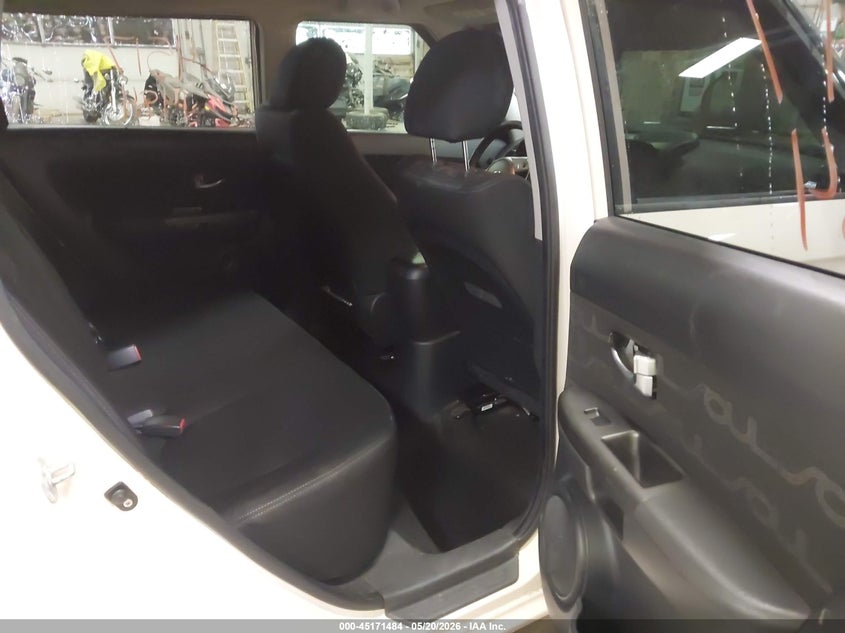 2013 Kia Soul VIN KNDJT2A65D7762649 IAAI salvage auction — RIGHT SIDE, Salvage (Maine), sold $475 on 2026-07-20 (photo 8)