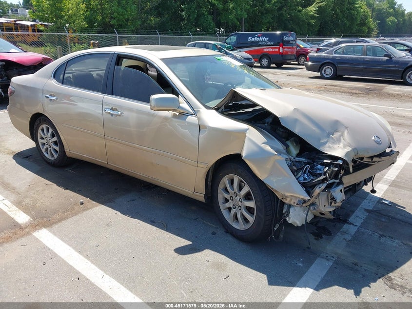 2004 Lexus ES VIN JTHBA30G245048854 IAAI salvage auction — LEFT FRONT, Salvage (North Carolina), sold $400 on 2026-07-23 (photo 1)