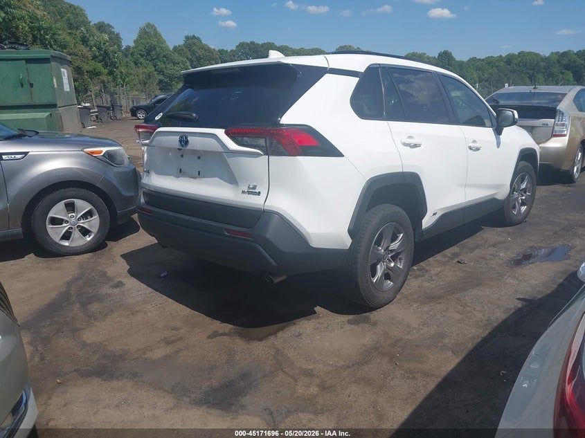 2022 Toyota Rav 4 VIN JTMMWRFV8ND158657 IAAI salvage auction — LEFT SIDE, Salvage (North Carolina), sold $7,450 on 2026-07-30 (photo 4)
