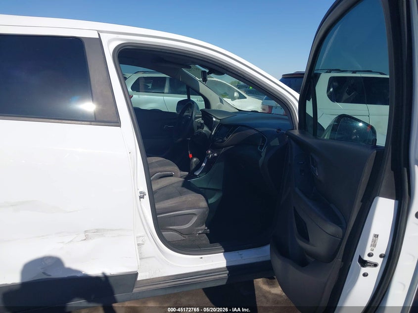 2020 Chevrolet Trax VIN KL7CJKSB6LB315797 IAAI salvage auction — LEFT & RIGHT, Salvage (Arizona), sold $2,000 on 2026-07-07 (photo 5)