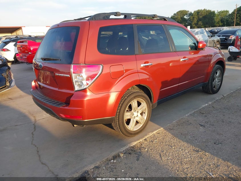 2010 Subaru Forester VIN JF2SH6CC5AH799935 IAAI salvage auction — REAR END, Salvage (Texas), sold $925 on 2026-07-21 (photo 4)