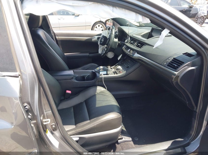 2012 Lexus Ct VIN JTHKD5BH2C2110035 IAAI salvage auction — LEFT & RIGHT, Salvage (California), sold $725 on 2026-07-07 (photo 5)