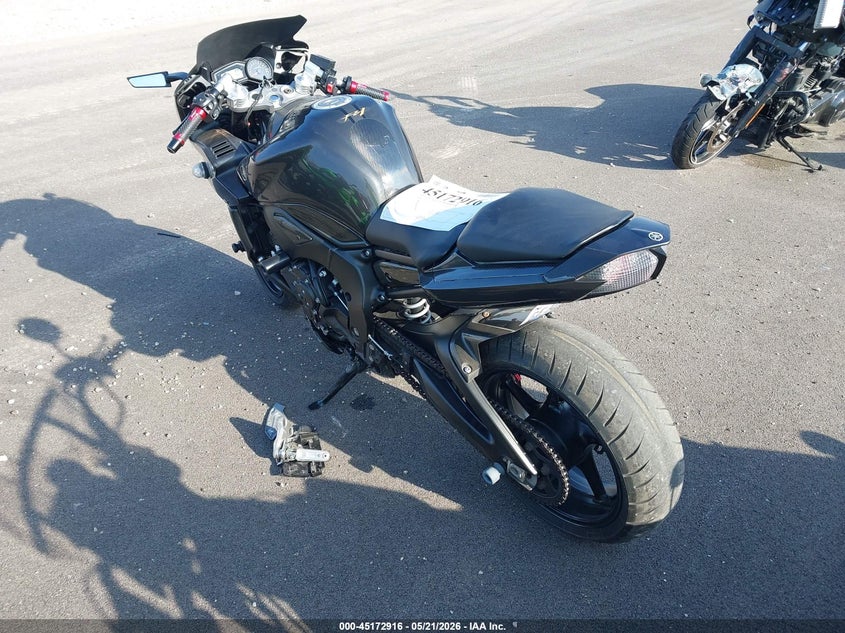 2009 Yamaha Fz1 VIN JYARN17E49A006595 IAAI salvage auction — SIDE, Salvage (Illinois), sold $1,150 on 2026-07-14 (photo 3)