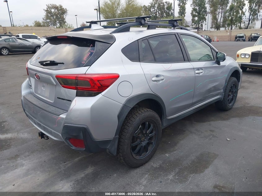 2019 Subaru Xv VIN JF2GTACCXK8320563 IAAI salvage auction — RIGHT SIDE, Salvage Title, sold $3,000 on 2026-07-31 (photo 4)
