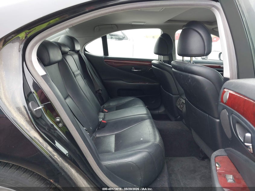 2007 Lexus Ls 460 VIN JTHBL46F775012418 IAAI salvage auction — NORMAL WEAR, Clear (Missouri), sold $650 on 2026-07-27 (photo 8)