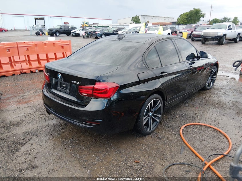 2018 BMW 3er VIN WBA8D9C57JEM32136 IAAI salvage auction — RIGHT FRONT, Clear (Oklahoma), sold $5,600 on 2026-07-28 (photo 2)