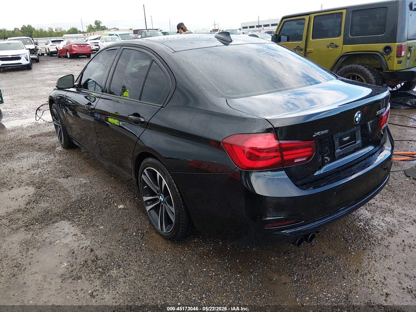2018 BMW 3er VIN WBA8D9C57JEM32136 IAAI salvage auction — RIGHT FRONT, Clear (Oklahoma), sold $5,600 on 2026-07-28 (photo 3)