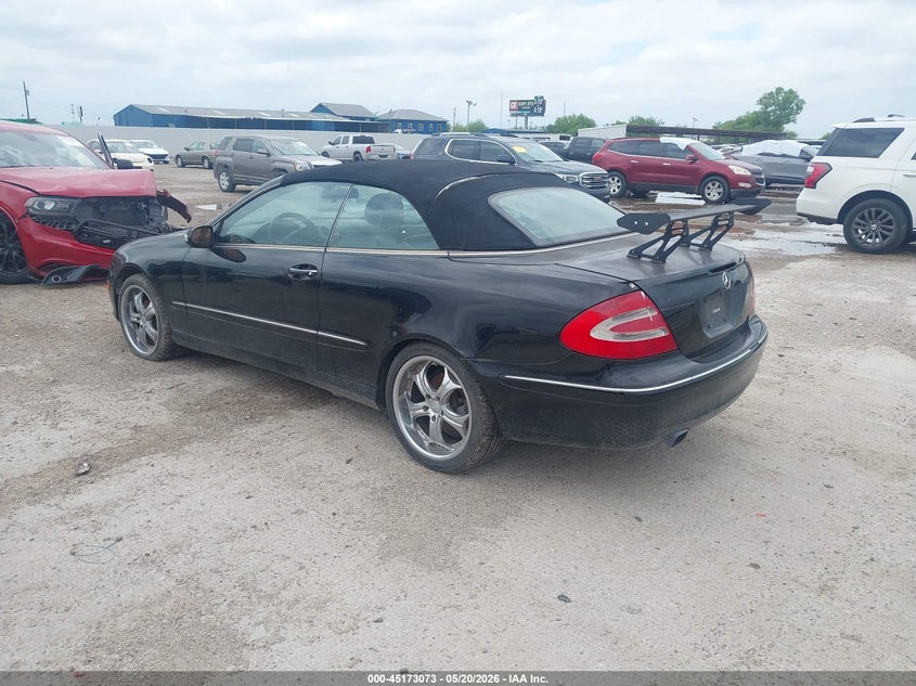 2005 Mercedes-benz Clk-klasse VIN WDBTK65J95F127571 IAAI salvage auction — NORMAL WEAR, Salvage (Texas), sold $250 on 2026-07-29 (photo 3)