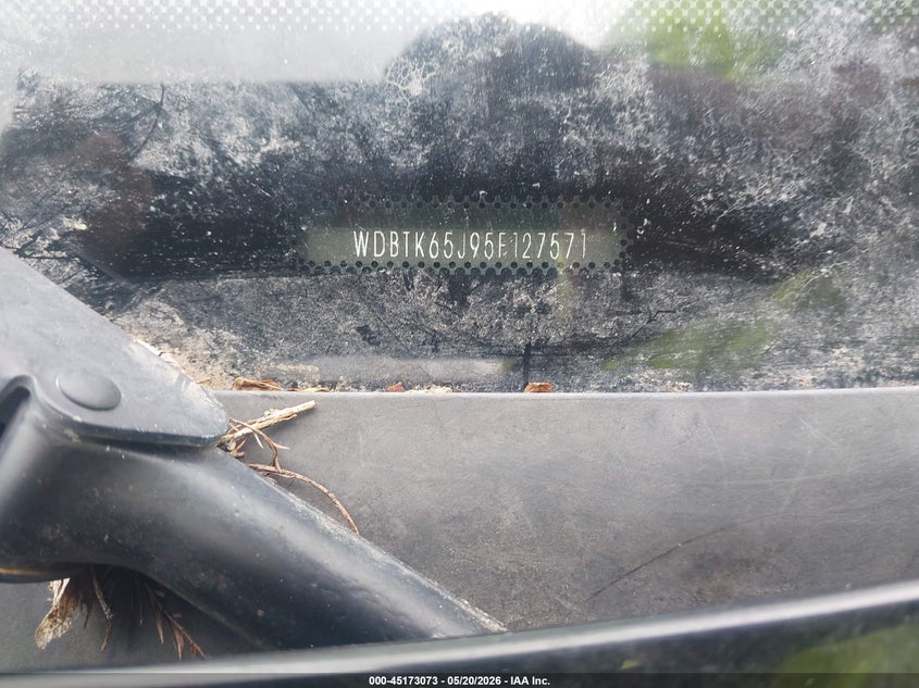 2005 Mercedes-benz Clk-klasse VIN WDBTK65J95F127571 IAAI salvage auction — NORMAL WEAR, Salvage (Texas), sold $250 on 2026-07-29 (photo 9)