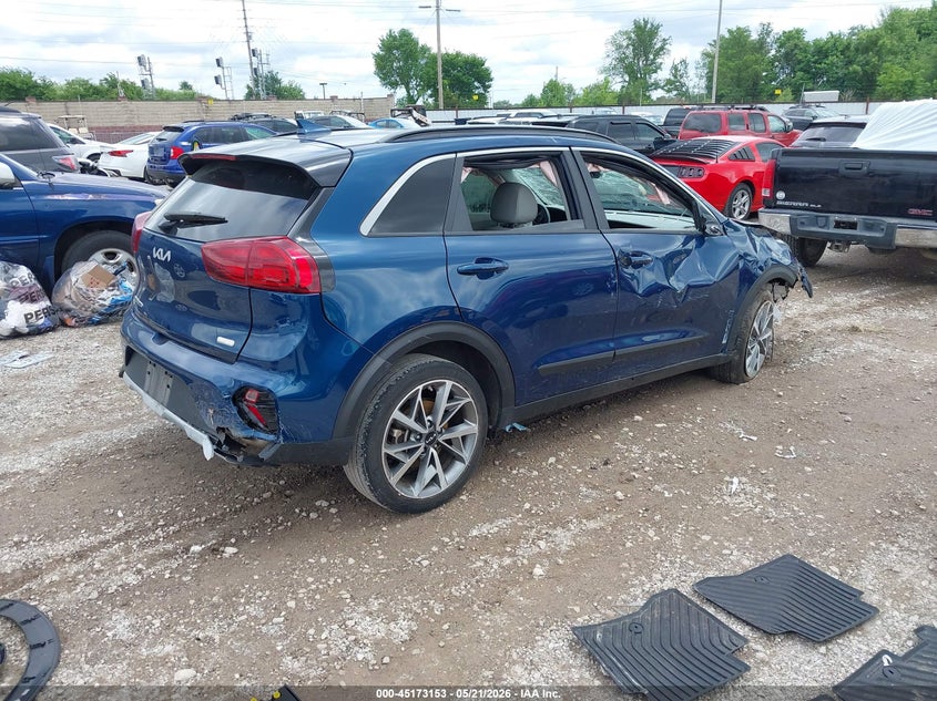 2022 Kia Niro VIN KNDCC3LC3N5545129 IAAI salvage auction — ROLLOVER, Salvage (Missouri), sold $350 on 2026-07-06 (photo 4)