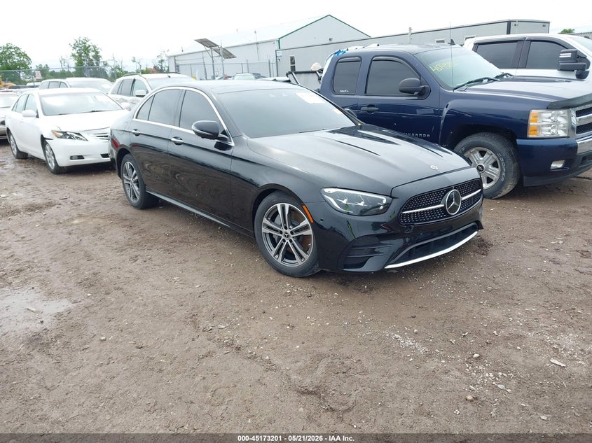2021 Mercedes-benz E-klasse VIN W1KZF8EB1MA979452 IAAI salvage auction — LEFT FRONT, Wait Title, sold $13,700 on 2026-08-30 (photo 1)