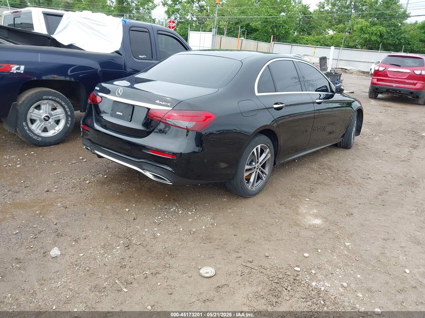 2021 Mercedes-benz E-klasse VIN W1KZF8EB1MA979452 IAAI salvage auction — LEFT FRONT, Wait Title, sold $13,700 on 2026-08-30 (photo 4)