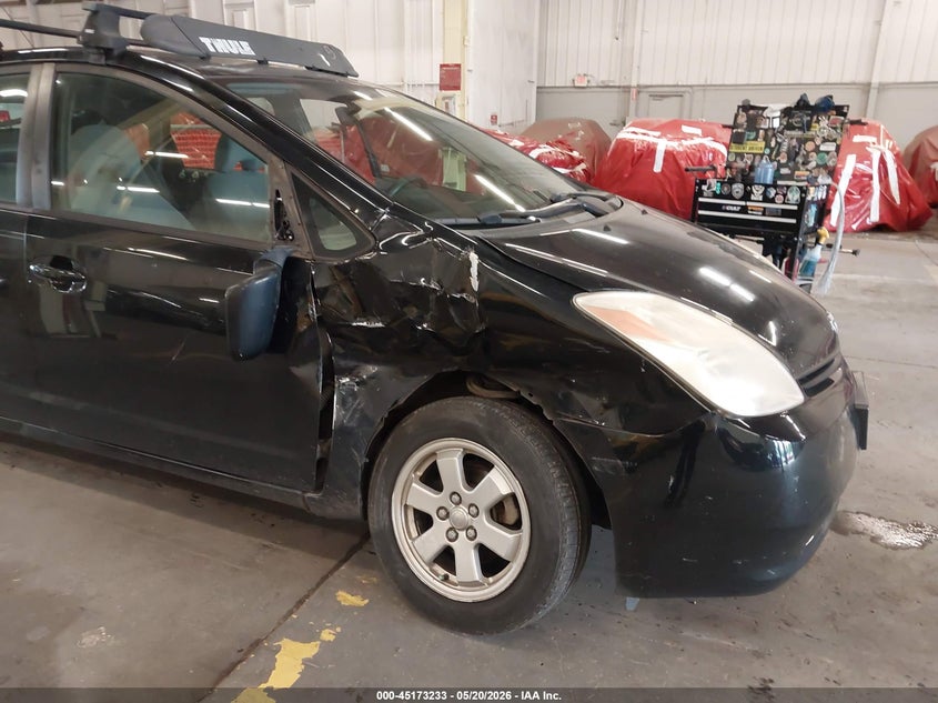 2005 Toyota Prius VIN JTDKB20U053088863 IAAI salvage auction — RIGHT FRONT, Salvage (Oregon), sold $1,025 on 2026-07-23 (photo 6)