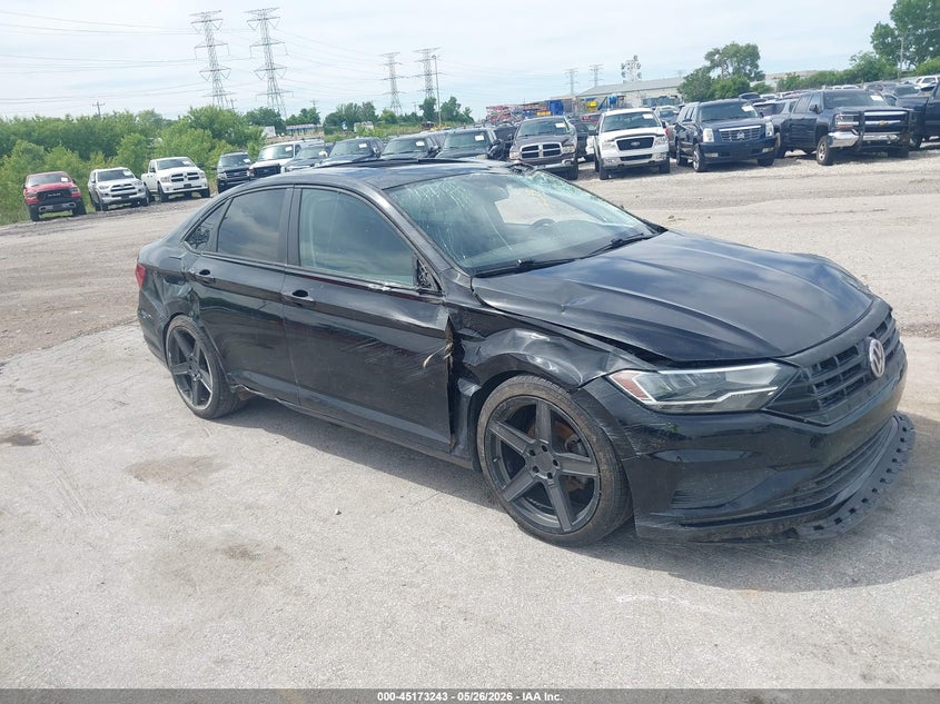 2019 Volkswagen Jetta VIN 3VWC57BU1KM046571 IAAI salvage auction — LEFT SIDE, Salvage (Illinois), sold $825 on 2026-07-27 (photo 1)