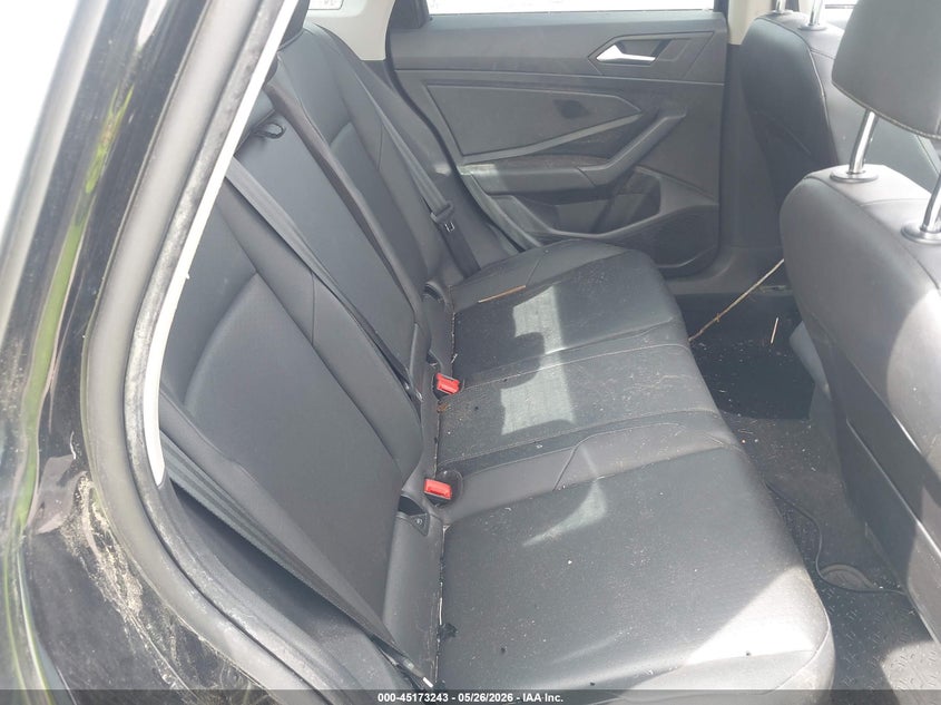 2019 Volkswagen Jetta VIN 3VWC57BU1KM046571 IAAI salvage auction — LEFT SIDE, Salvage (Illinois), sold $825 on 2026-07-27 (photo 8)