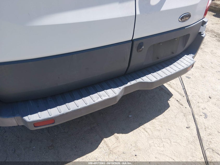 2017 Ford Transit 150 VIN 1FTYE1ZM0HKB26570 IAAI salvage auction — NORMAL WEAR, Sf97 (South Carolina), sold $23,775 on 2026-07-16 (photo 6)