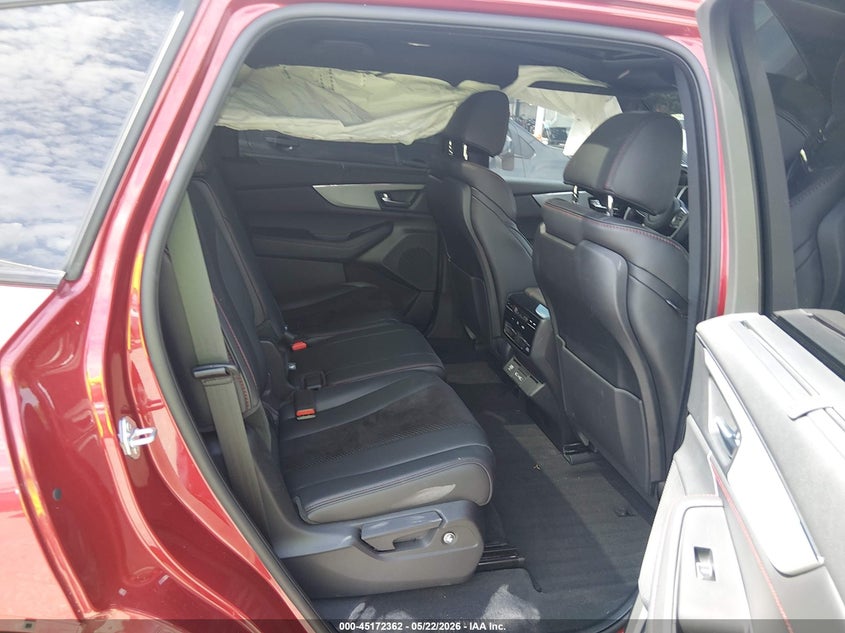 2024 Acura Mdx VIN 5J8YE1H06RL019941 IAAI salvage auction — REAR END, Salvage Title, sold $18,850 on 2026-08-25 (photo 8)