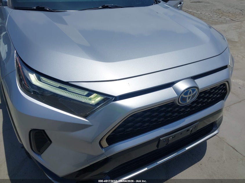 2022 Toyota Rav 4 VIN JTMAB3FV3ND108633 IAAI salvage auction — FRONT END, Salvage Title, sold $27,050 on 2026-07-22 (photo 6)