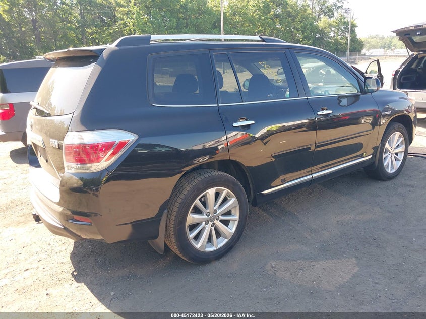 2011 Toyota Highlander hybrid VIN JTEDC3EH8B2003935 IAAI salvage auction — NORMAL WEAR, Clear (Maryland), sold $2,000 on 2026-07-22 (photo 4)