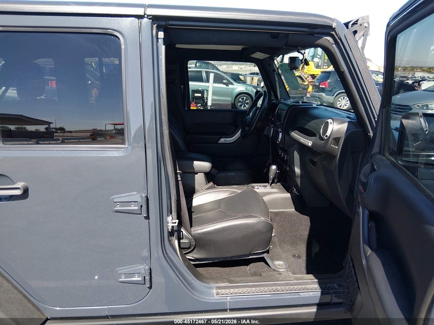 2017 Jeep Wrangler / VIN 1C4BJWFG3HL580853 IAAI salvage auction — LEFT FRONT, Salvage Title, sold $9,250 on 2026-07-31 (photo 5)
