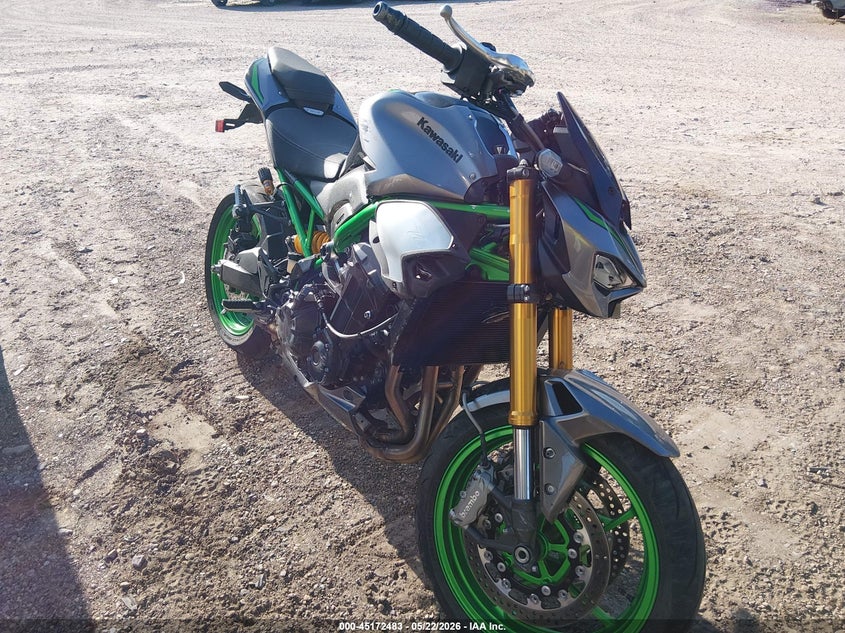 2025 Kawasaki Zr VIN ML5ZRDT17SDA07058 IAAI salvage auction — FRONT END, Salvage (Wisconsin), sold $3,750 on 2026-07-24 (photo 1)