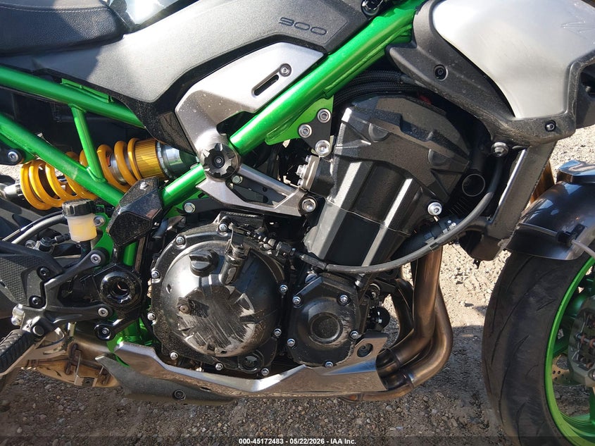 2025 Kawasaki Zr VIN ML5ZRDT17SDA07058 IAAI salvage auction — FRONT END, Salvage (Wisconsin), sold $3,750 on 2026-07-24 (photo 8)