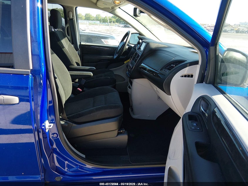 2019 Dodge Grand caravan VIN 2C4RDGBG8KR516257 IAAI salvage auction — NORMAL WEAR, Sf97 (Washington), sold $13,925 on 2026-07-09 (photo 5)