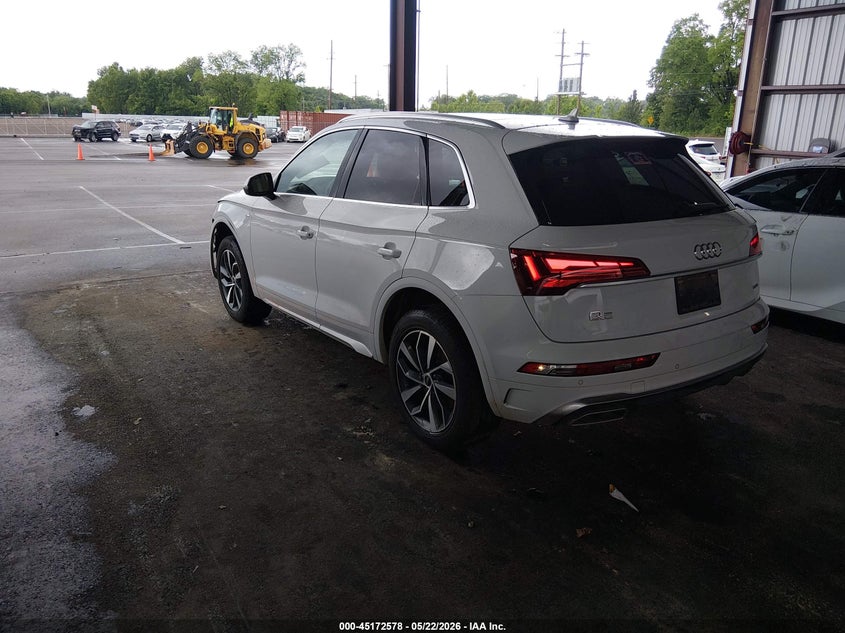2023 Audi Q5 VIN WA1EAAFY2P2178118 IAAI salvage auction — FRONT END, Clear (Tennessee), sold $16,000 on 2026-07-17 (photo 3)