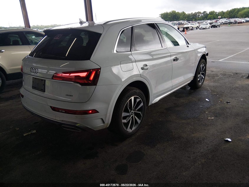 2023 Audi Q5 VIN WA1EAAFY2P2178118 IAAI salvage auction — FRONT END, Clear (Tennessee), sold $16,000 on 2026-07-17 (photo 4)