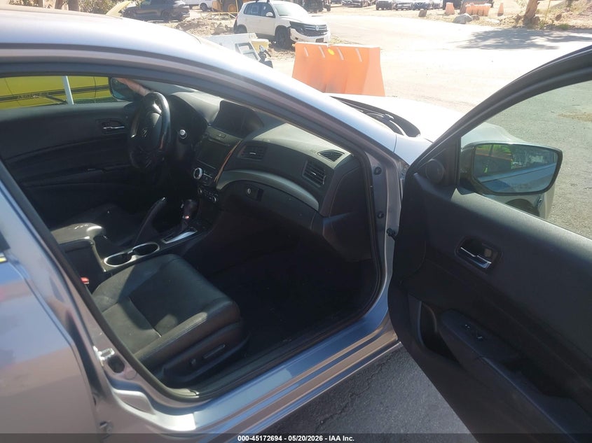2016 Acura Ilx VIN 19UDE2F78GA007691 IAAI salvage auction — LEFT SIDE, Salvage (California), sold $1,800 on 2026-07-25 (photo 5)