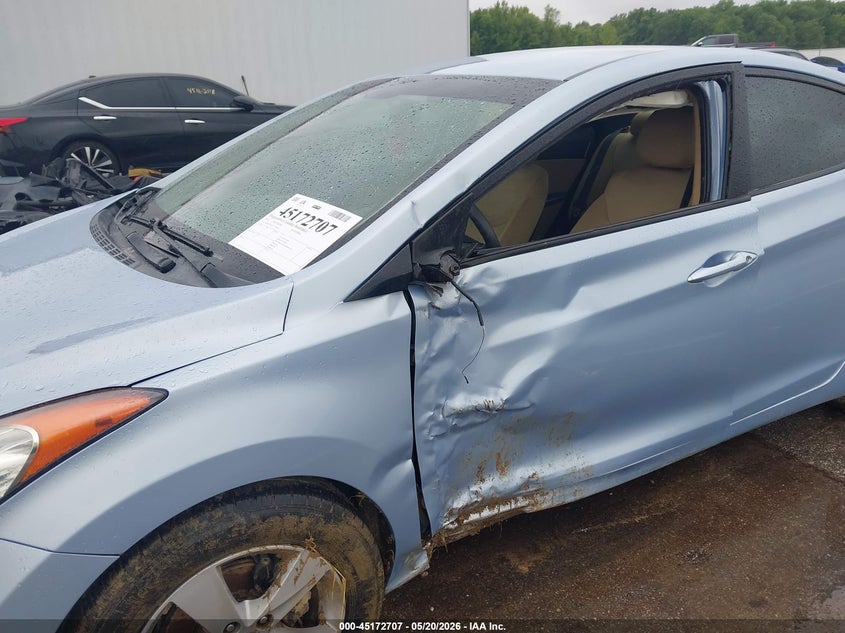 2012 Hyundai Elantra VIN KMHDH4AE3CU384568 IAAI salvage auction — LEFT SIDE, Clear (Indiana), sold $600 on 2026-07-16 (photo 6)