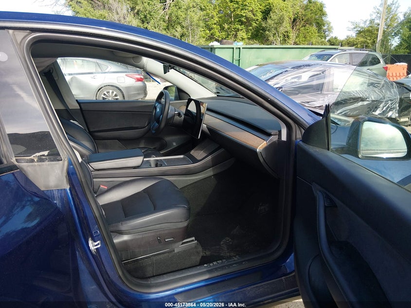 2022 Tesla Model y VIN 7SAYGDEF0NF443327 IAAI salvage auction — LEFT REAR, Salvage (Missouri), sold $9,400 on 2026-07-23 (photo 5)
