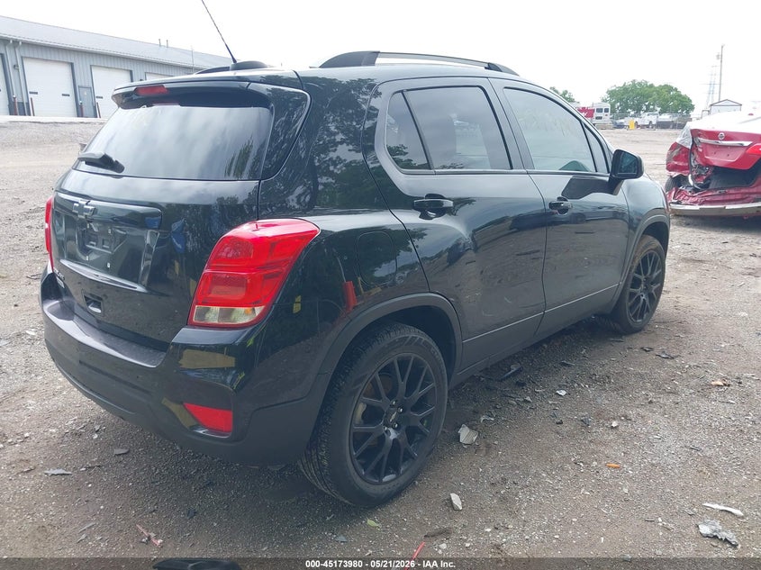 2022 Chevrolet Trax VIN KL7CJPSM5NB562522 IAAI salvage auction — WATER/FLOOD, Salvage (Indiana), sold $3,900 on 2026-07-22 (photo 4)