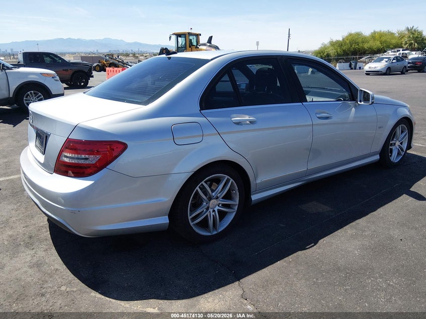2012 Mercedes-benz C class VIN WDDGF4HB5CR216717 IAAI salvage auction — NORMAL WEAR, Clear (Nevada), sold $1,100 on 2026-07-13 (photo 4)