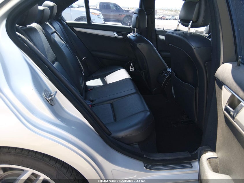 2012 Mercedes-benz C class VIN WDDGF4HB5CR216717 IAAI salvage auction — NORMAL WEAR, Clear (Nevada), sold $1,100 on 2026-07-13 (photo 8)