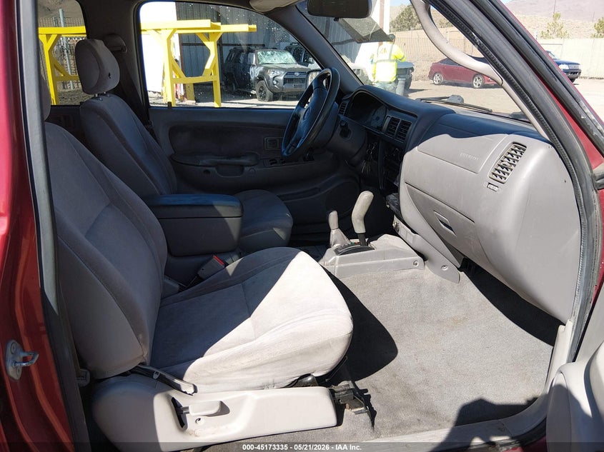 2001 Toyota Tacoma VIN 5TEHN72N41Z859955 IAAI salvage auction — FRONT END, Salvage (Nevada), sold $3,900 on 2026-07-31 (photo 5)