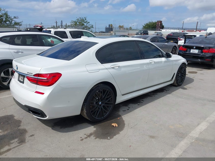 2019 BMW 7er VIN WBA7F0C5XKGM26015 IAAI salvage auction — FRONT END, Salvage (California), sold $7,300 on 2026-07-24 (photo 4)