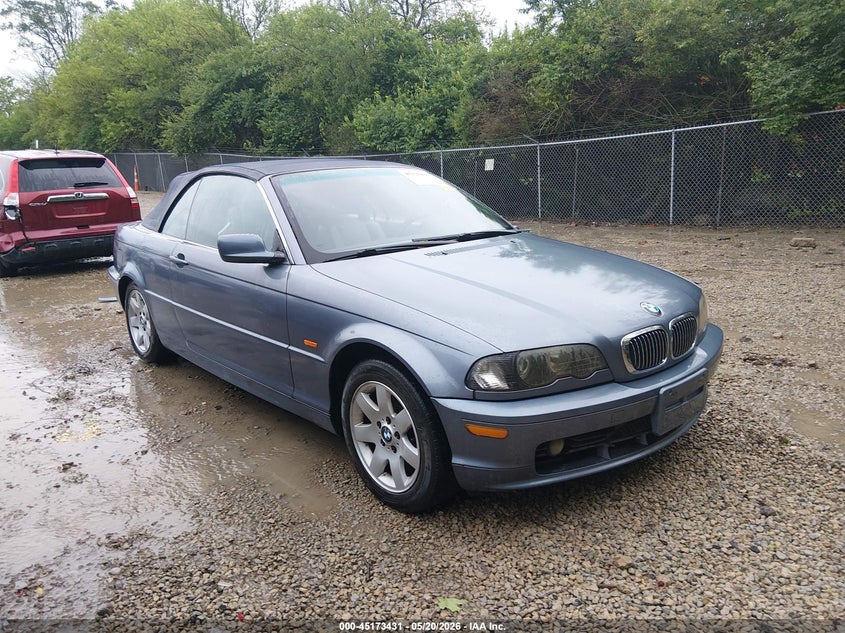 2001 BMW 3er VIN WBABS334X1JY52268 IAAI salvage auction — LEFT SIDE, Salvage (Ohio), sold $275 on 2026-08-04 (photo 1)