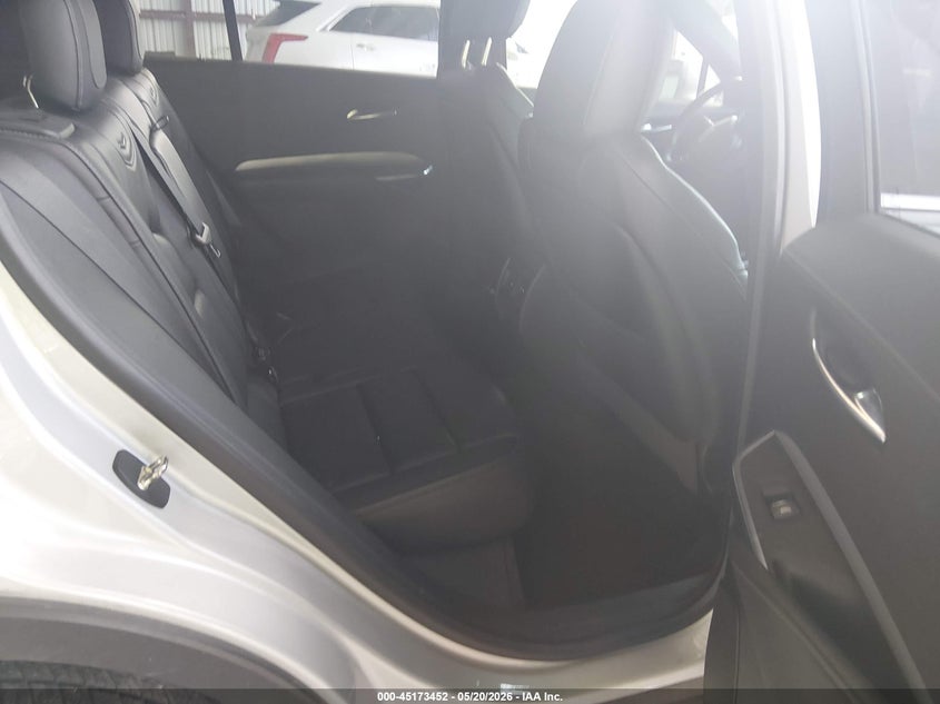 2019 Cadillac Xt4 VIN 1GYFZDR40KF168633 IAAI salvage auction — FRONT END, Salvage (Missouri), sold $7,200 on 2026-07-24 (photo 8)